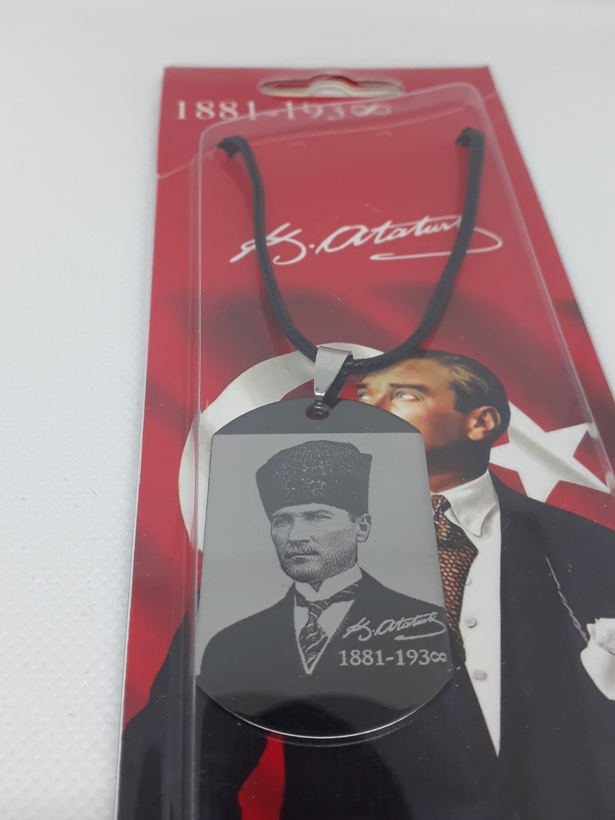 Kemal Atatürk İmzalı Kalpaklı Resimli Künye