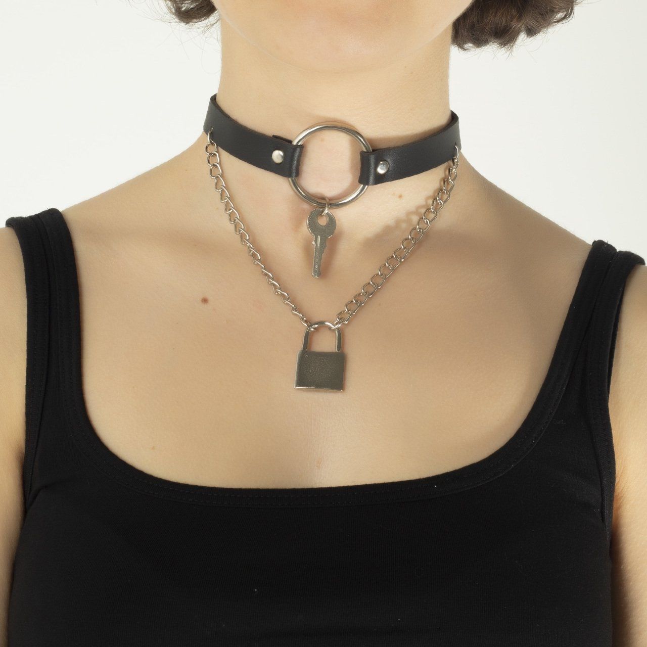 Kilitli Gotik Choker