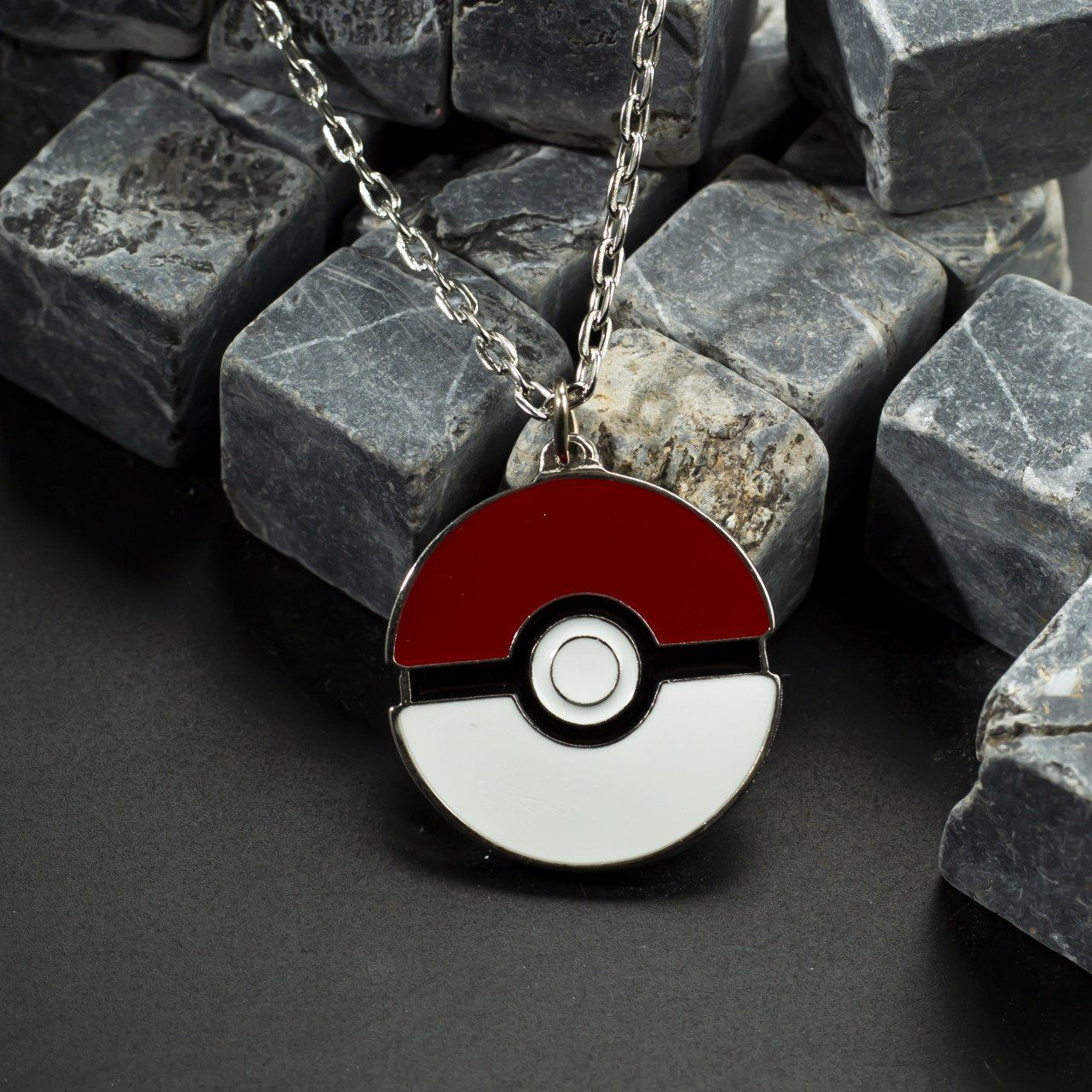 Pokemon Kolye