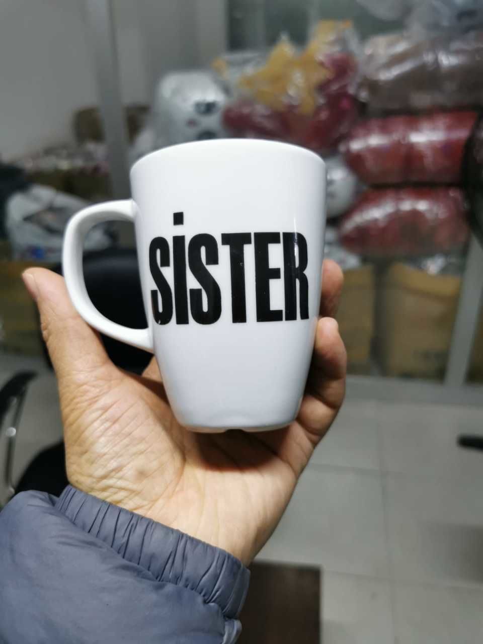 Sister Yazı Tasarımlı Beyaz Kupa