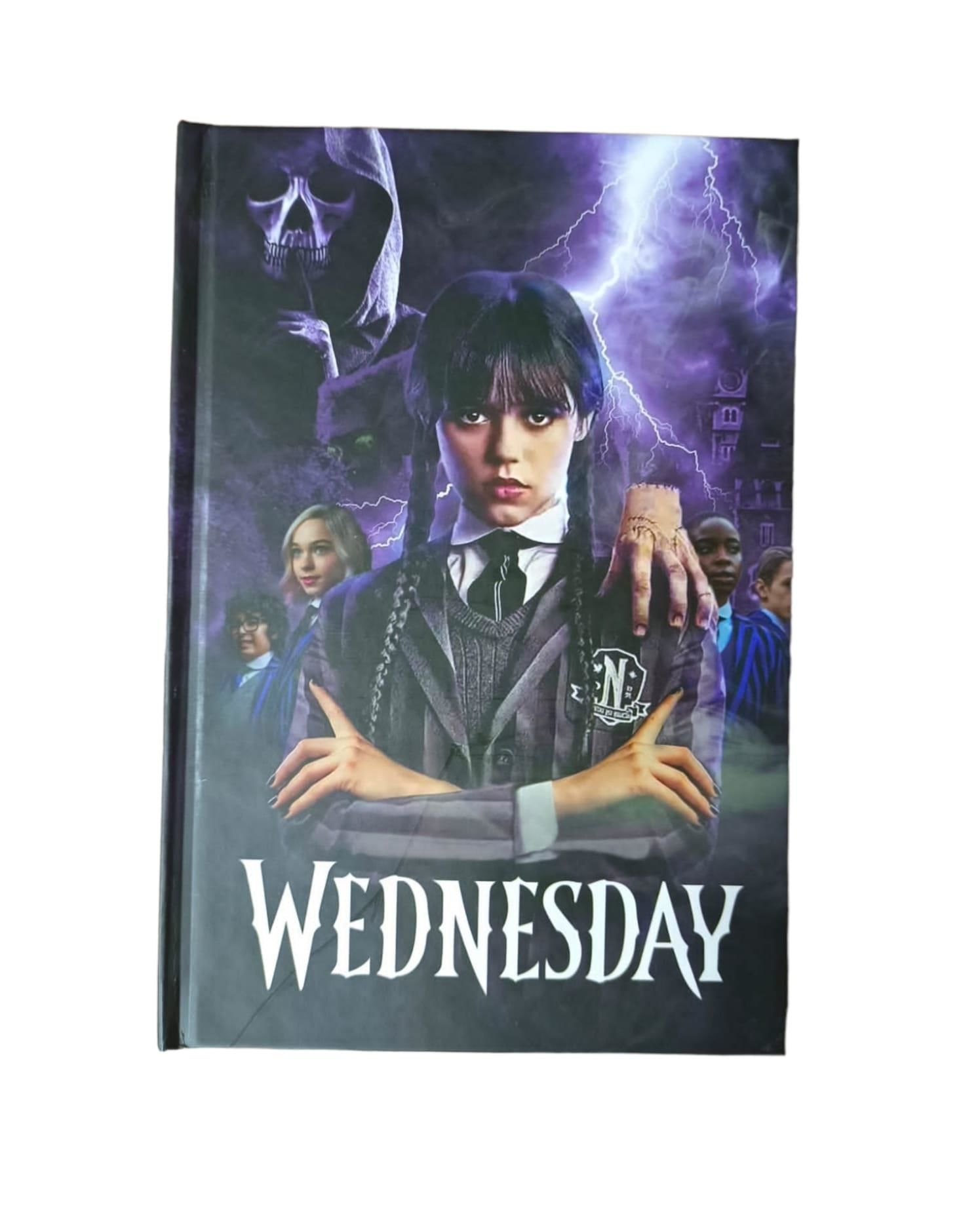 Wednesday Tasarımlı Lastikli Defter