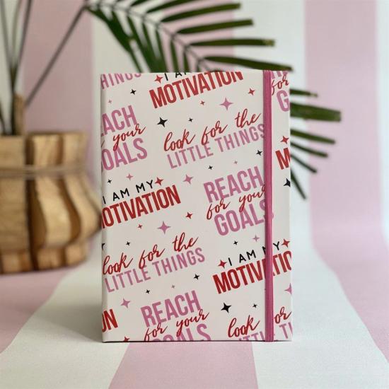 I Am My Motivation Tasarımlı Lastikli Defter