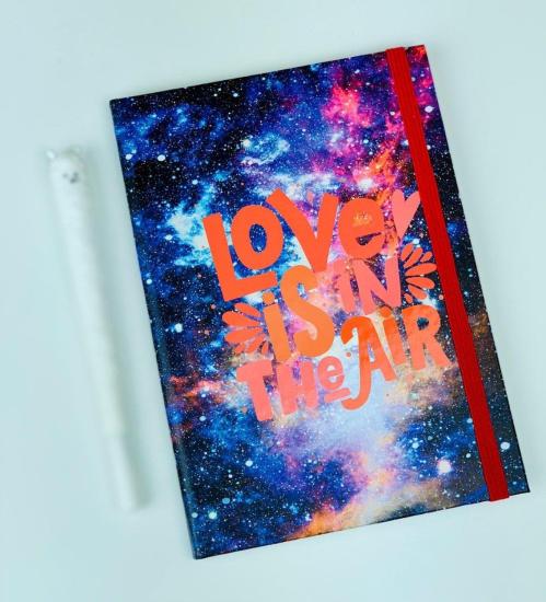 Love Tasarımlı Lastikli Defter