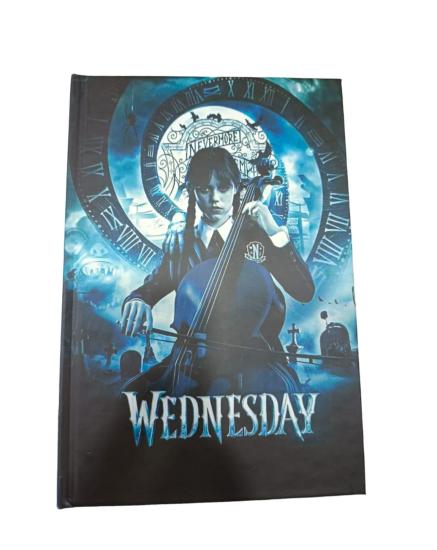 Wednesday Tasarımlı Lastikli Defter