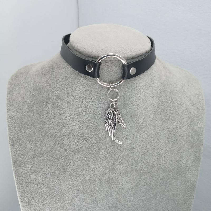 Kanat ve Tüy Choker (Tasma)