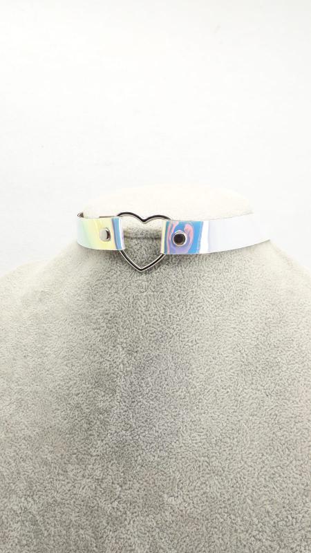 Kalp Merkezli Hologram Choker