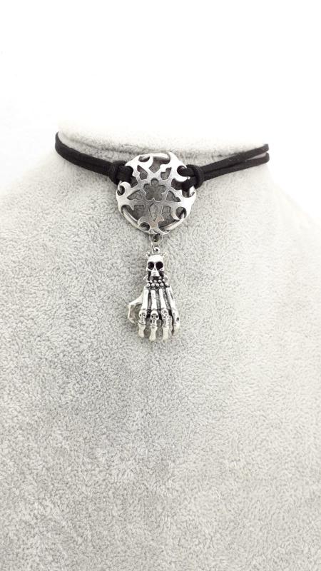 Penta Skeleton Deri Choker