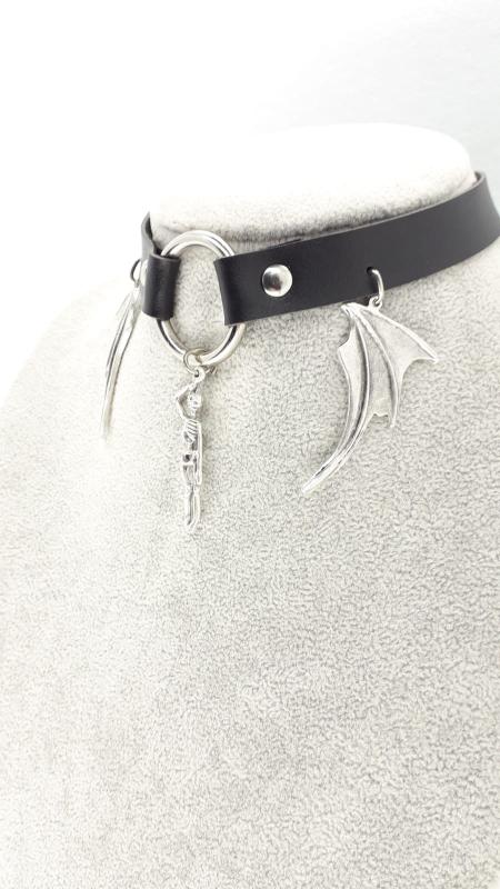 Suicide Skeleton Choker