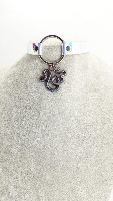 Rattle Snake Hoogram Choker